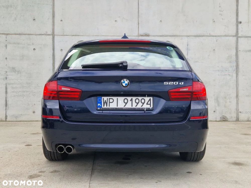 BMW Seria 5 520d - 10