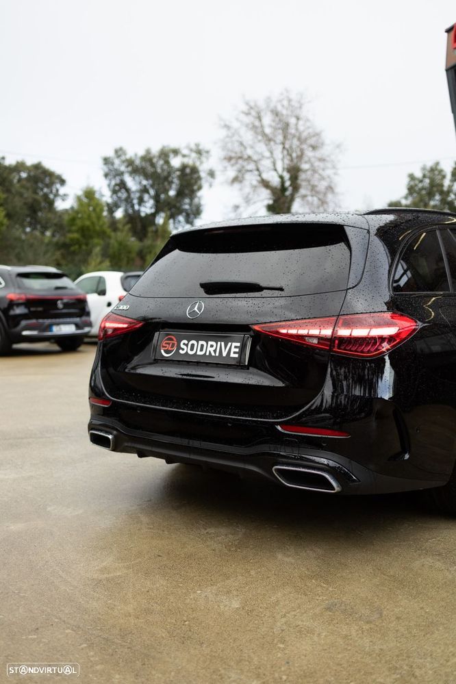 Mercedes-Benz C 300 e AMG Line - 17