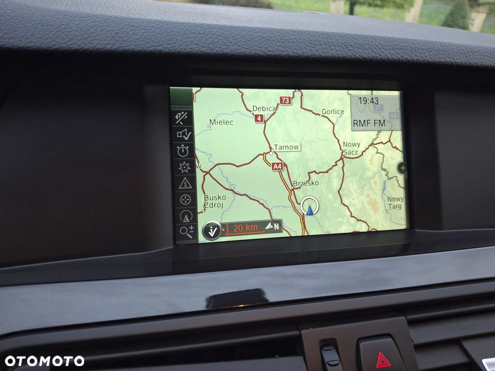 BMW Seria 5 520d - 30