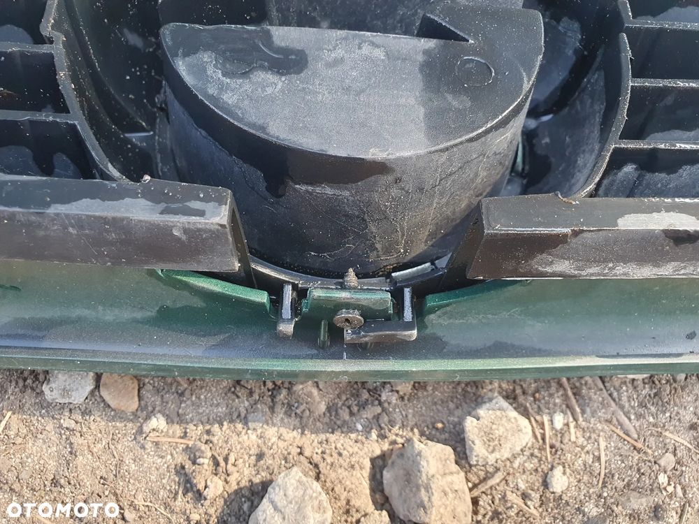 OPEL ASTRA F I GRILL PRZEDNIA ATRAPA KRATKA PRZÓD EMBLEMAT - 4