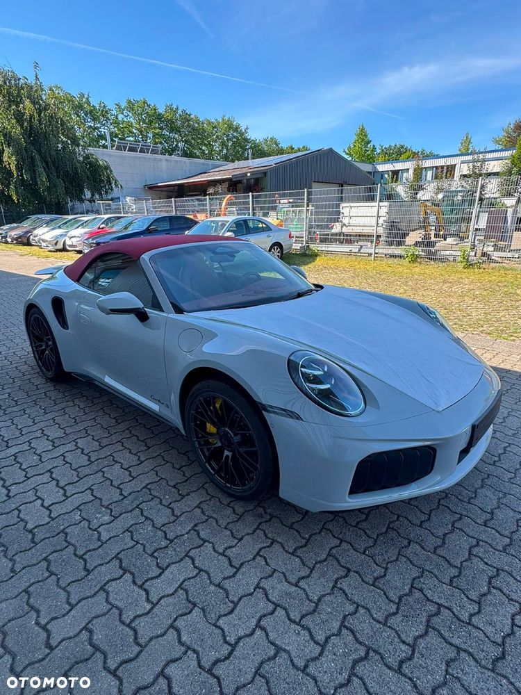 Porsche 911 911Turbo S - 5