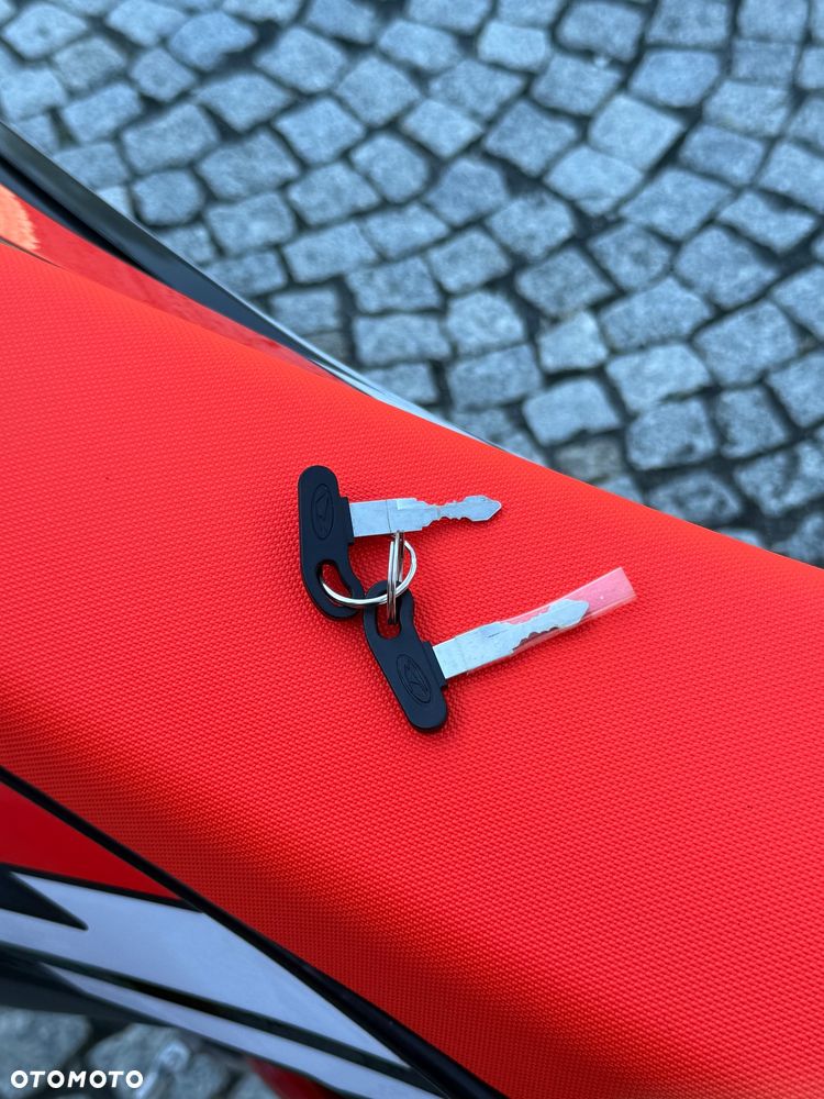 Beta RR - 15