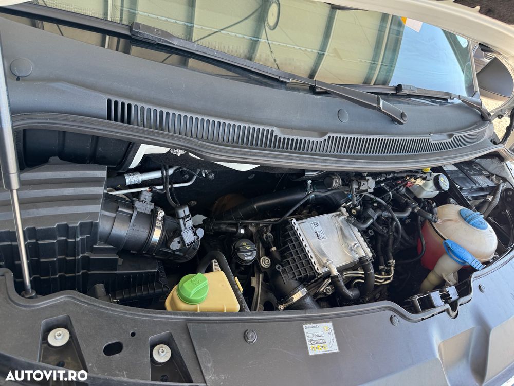 Volkswagen Transporter DSG Kurz Plus Comfortline - 26