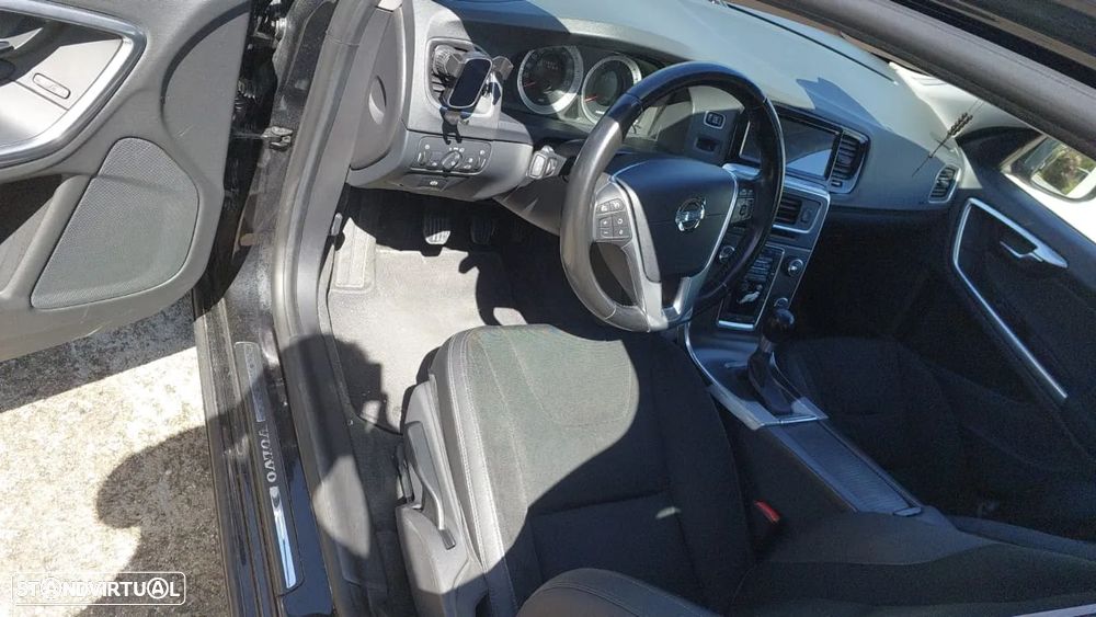 Volvo S60 1.6 D2 Drive Kinetic Start/Stop - 6