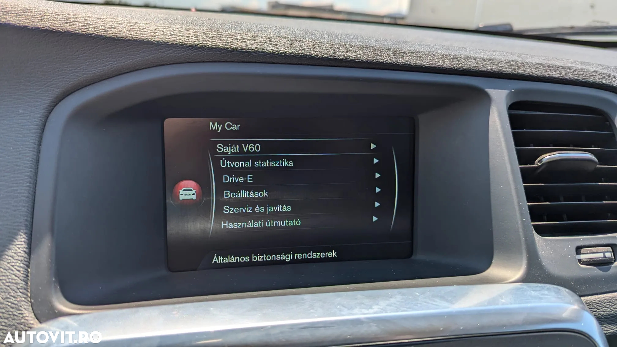 Volvo V60 D4 Summum - 3