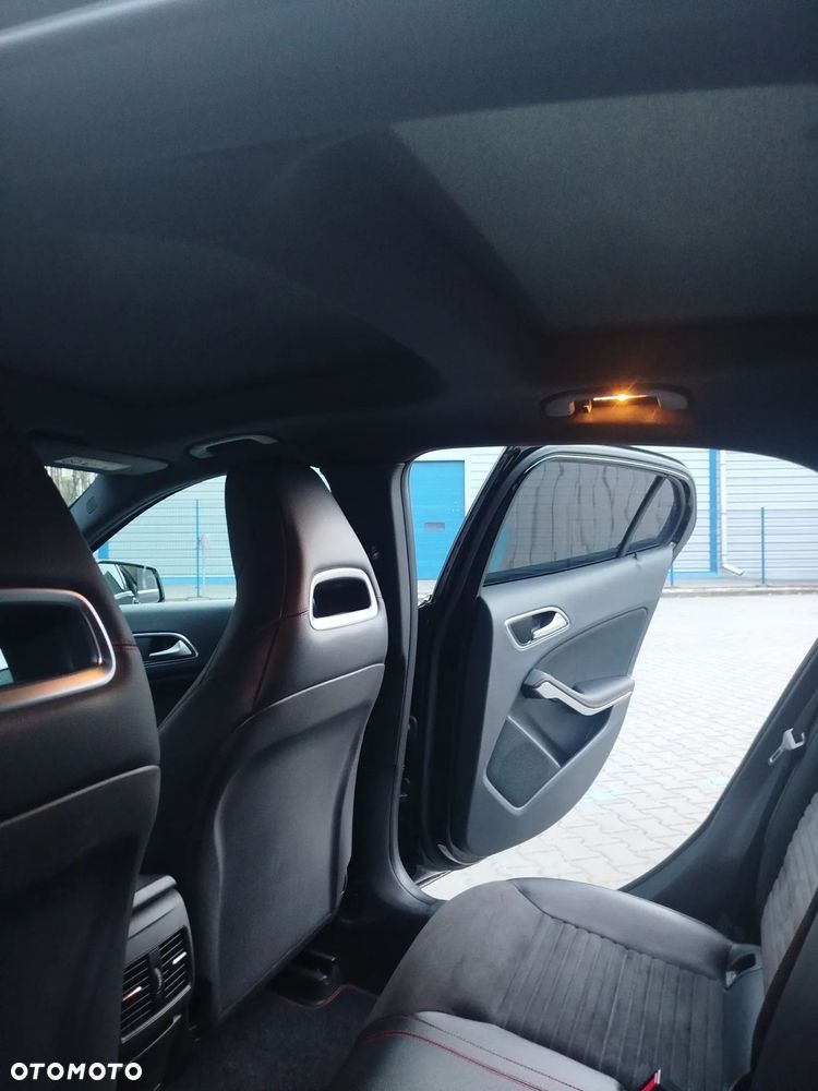 Mercedes-Benz GLA 220 CDI - 8