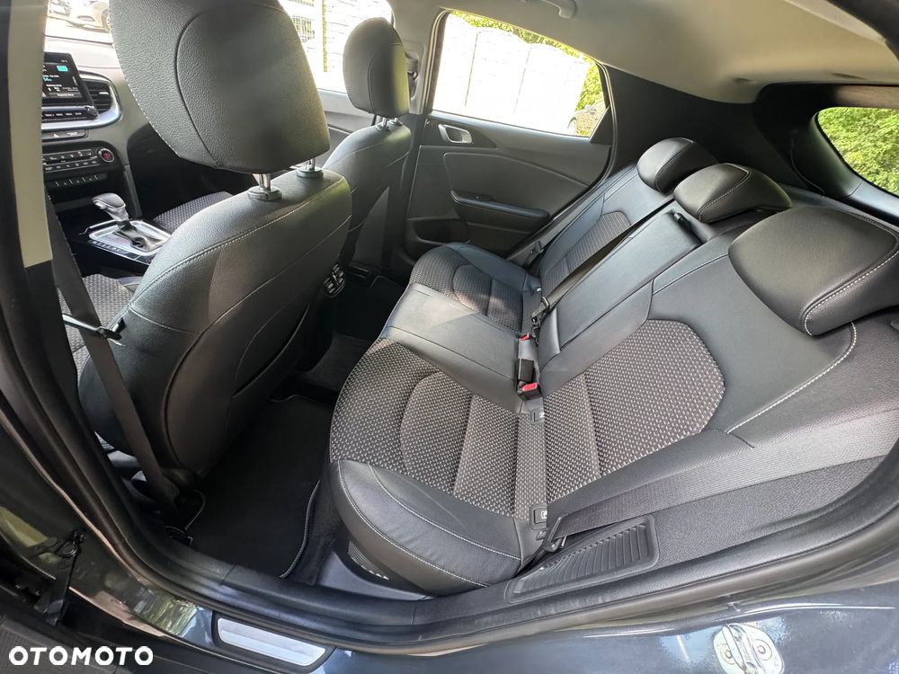 Kia XCeed 1.6 GDI DCT6 OPF SPIRIT - 32