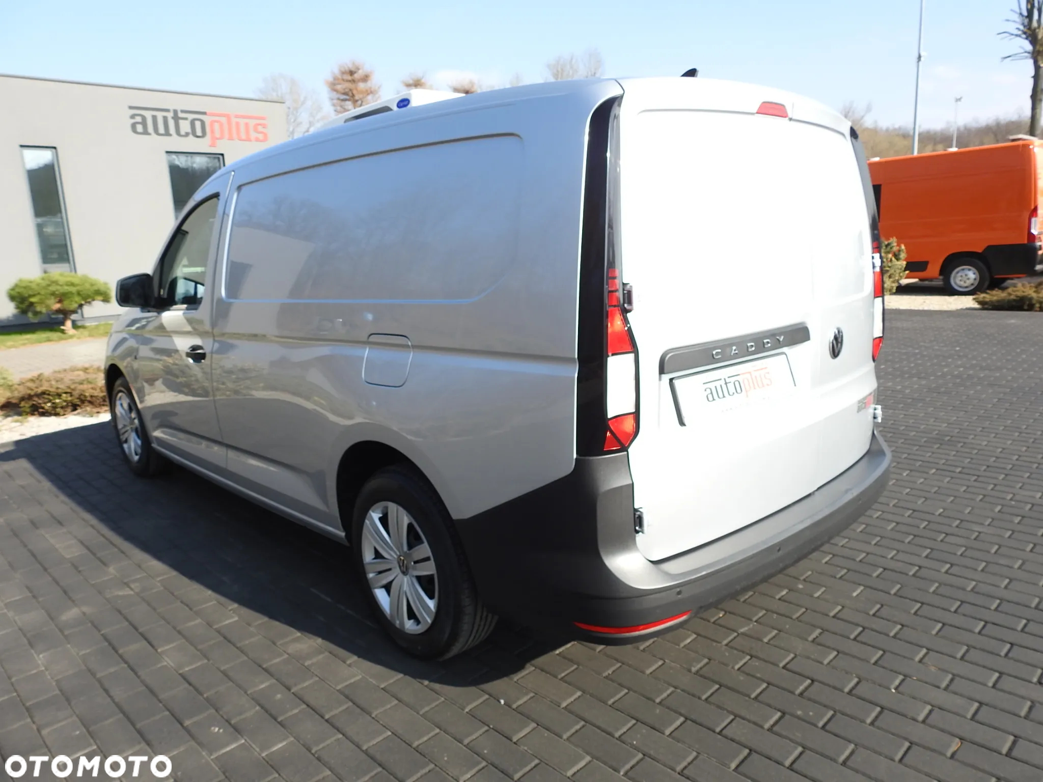 Volkswagen CADDY  FURGON CHŁODNIA -20*C FUNKCJA GRZANIA ZASILANIE 230V TEMPOMAT LEDY KLIMATYZACJA 100KM [ 026929 ] - 11