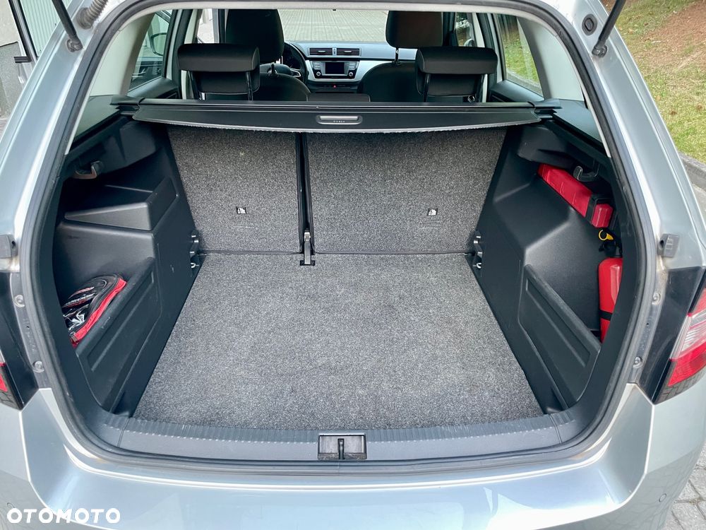 Skoda Fabia 1.2 TSI Active - 10