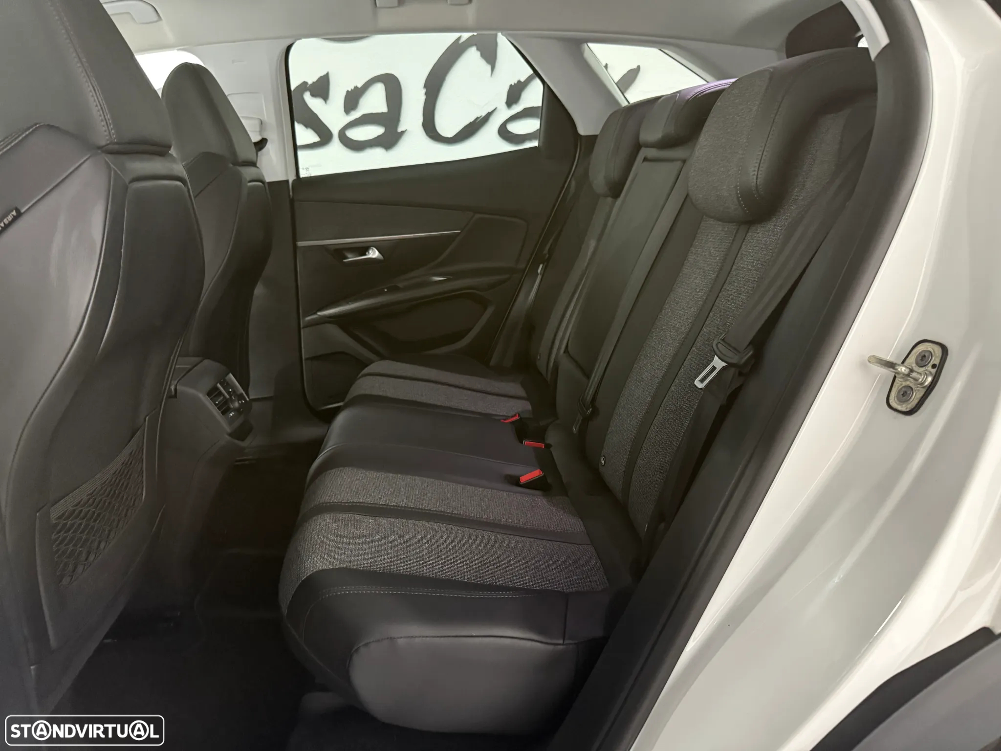 Peugeot 3008 1.2 PureTech Allure - 16