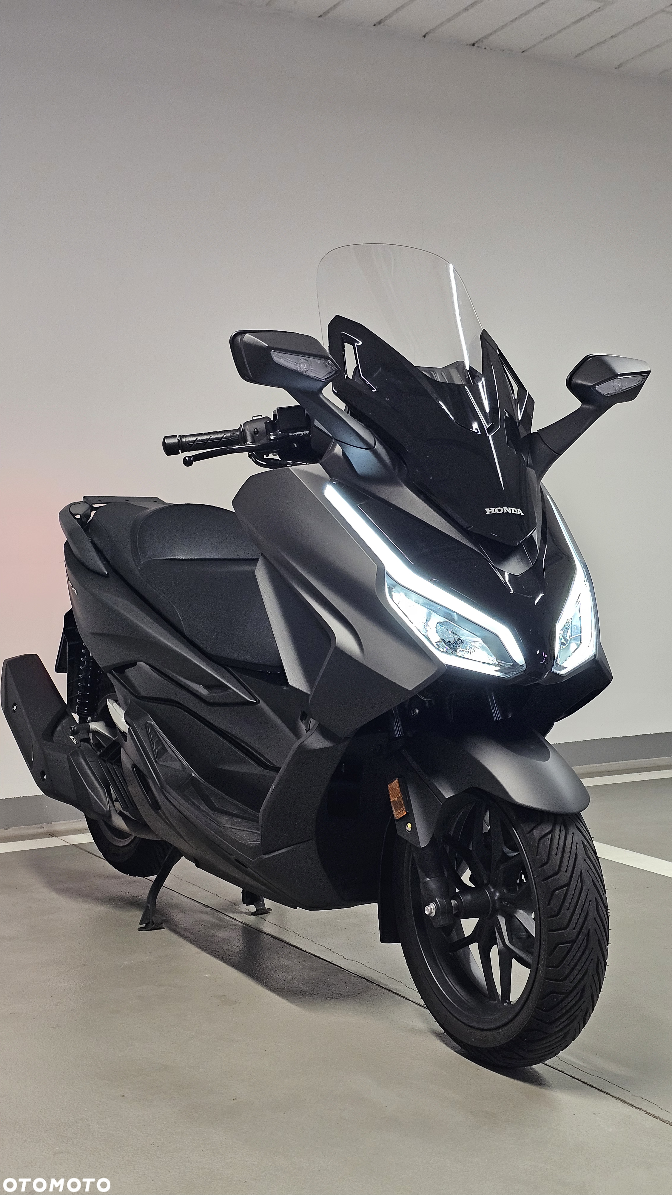 Honda NSS - 13