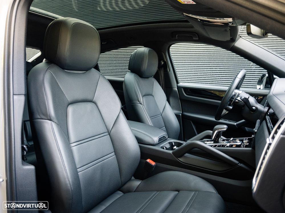 Porsche Cayenne E-Hybrid - 25