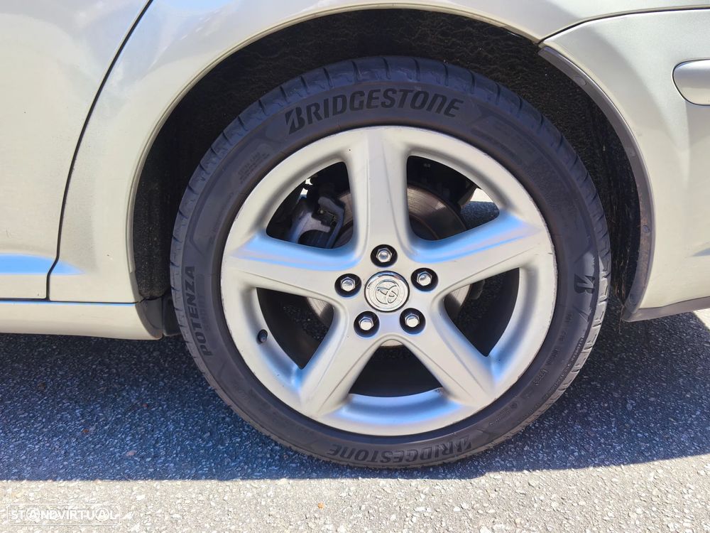 Toyota Avensis SW 2.2 D-CAT Sol+GPS - 8