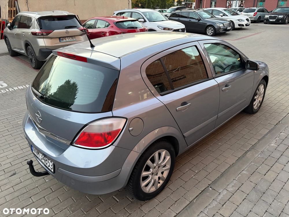 Opel Astra - 17