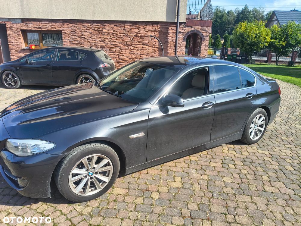 BMW Seria 5 520d - 2