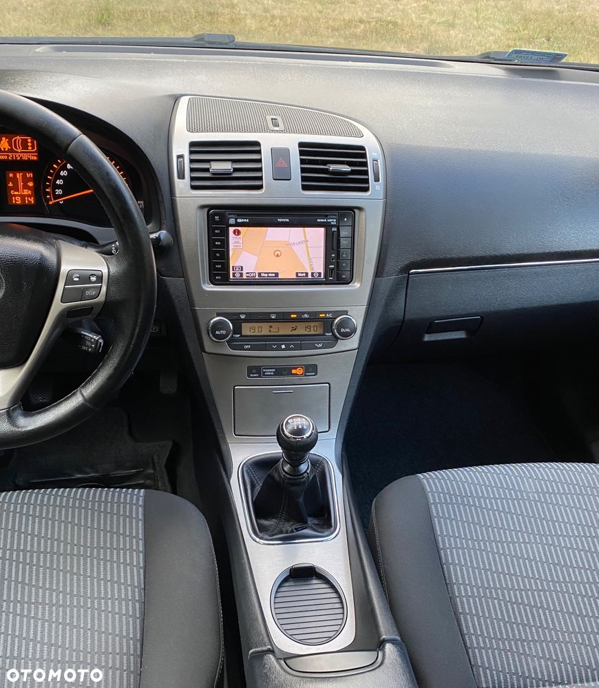 Toyota Avensis 2.0 D-4D PowerBoost Style - 15