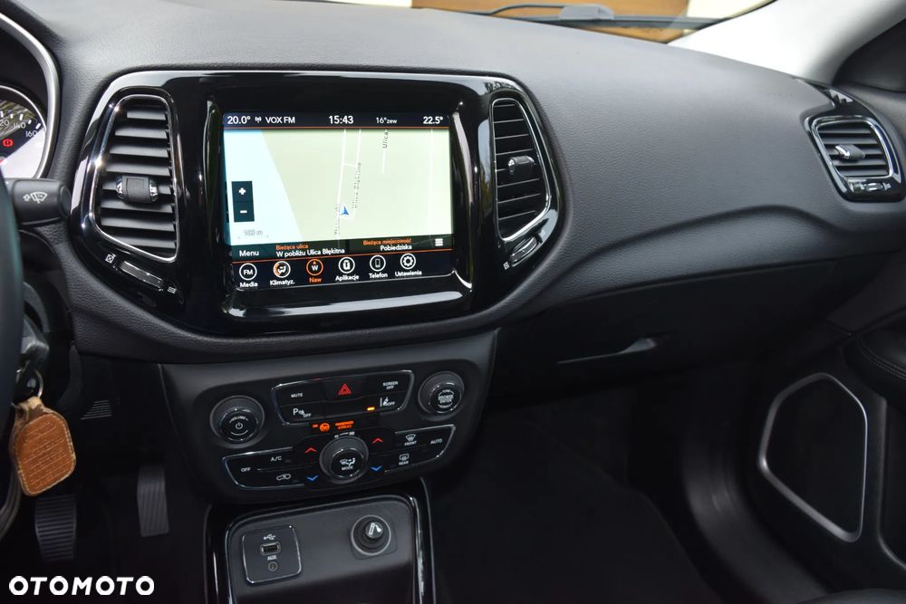 Jeep Compass 1.4 TMair Night Eagle FWD S&S - 18
