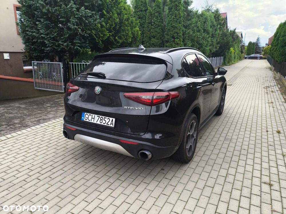 Alfa Romeo Stelvio 2.0 Turbo Executive Q4 - 2