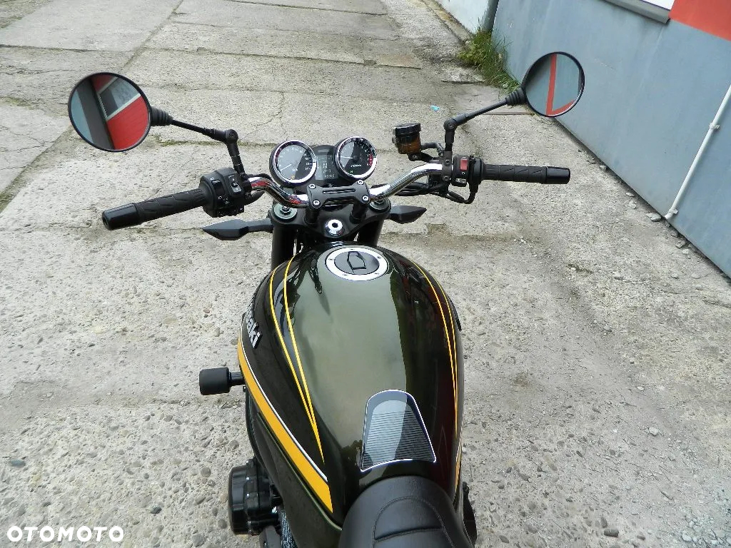 Kawasaki Z 900 RS - 10