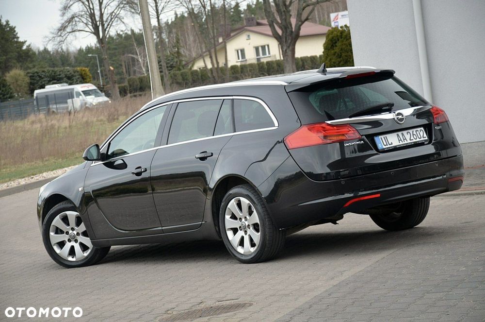 Opel Insignia - 11