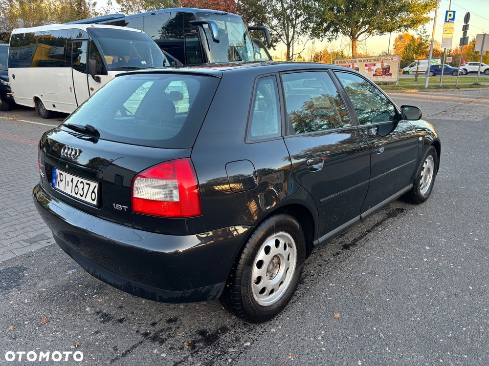 Audi A3 Sportback - 6