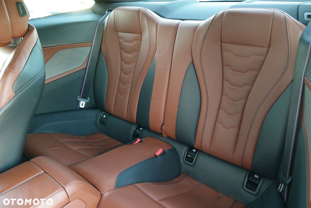 BMW Seria 8 - 13
