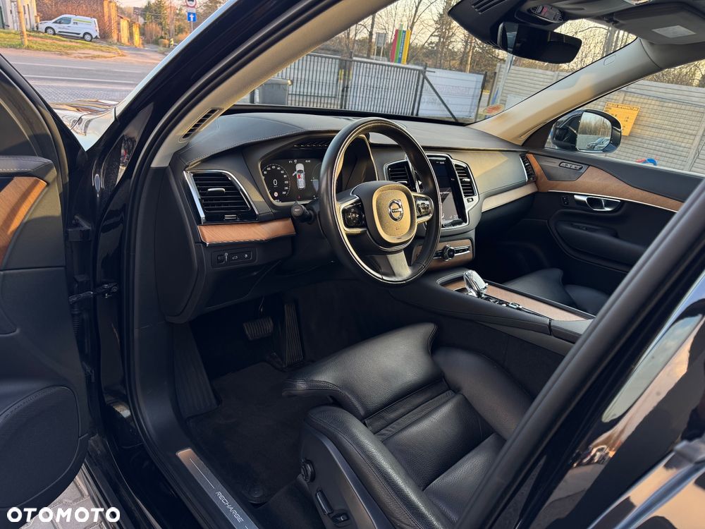 Volvo XC 90 T8 AWD Twin Engine Geartronic Inscription - 8