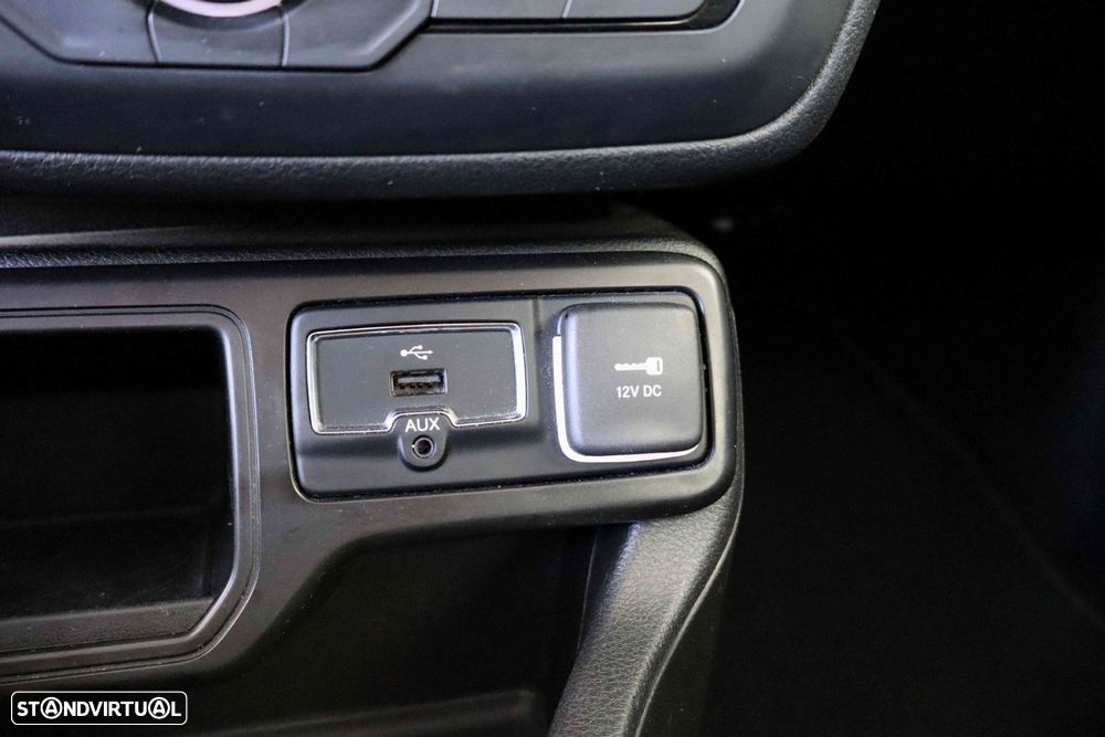 Jeep Renegade 1.0 T Limited - 35