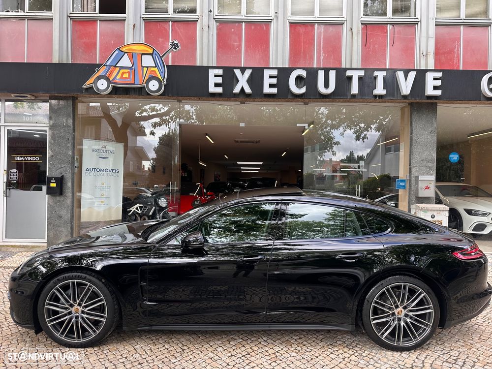 Porsche Panamera 4 S - 33