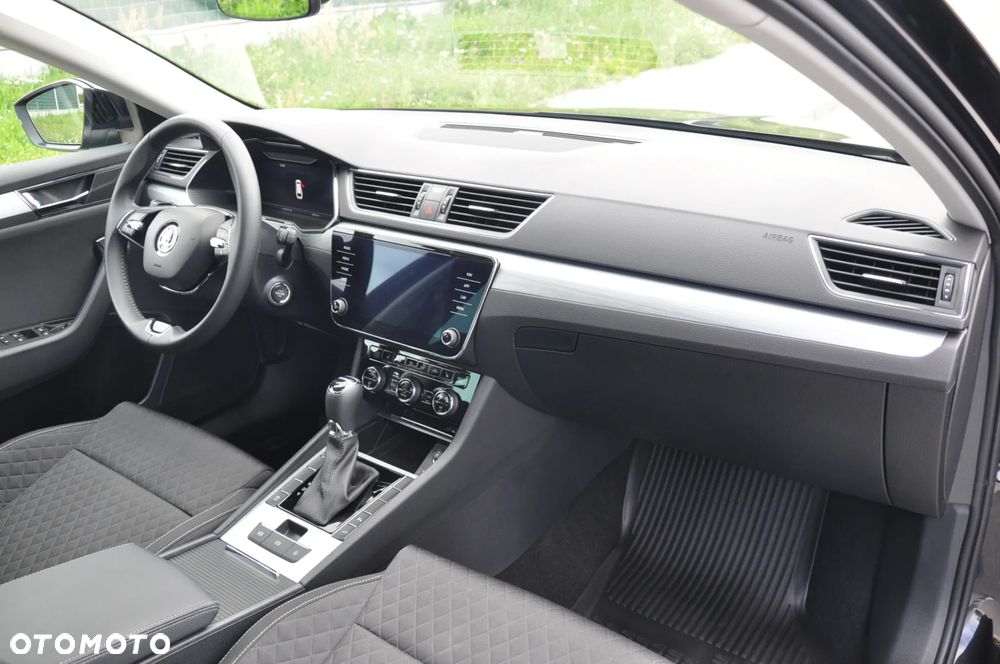 Skoda Superb 1.5 TSI Ambition DSG - 29