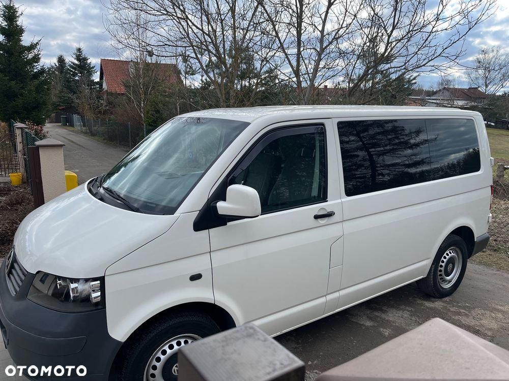 Volkswagen Transporter - 4