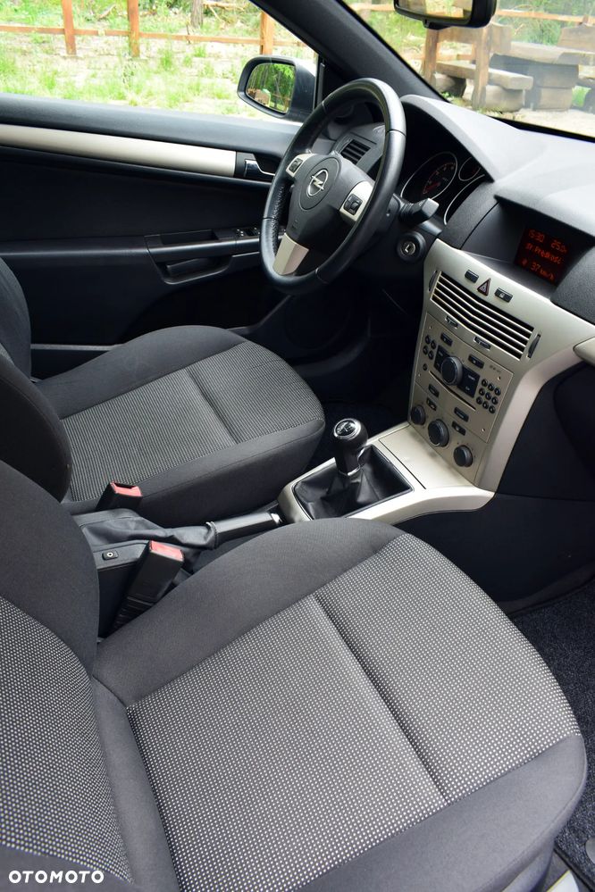 Opel Astra 1.8 Cosmo - 13