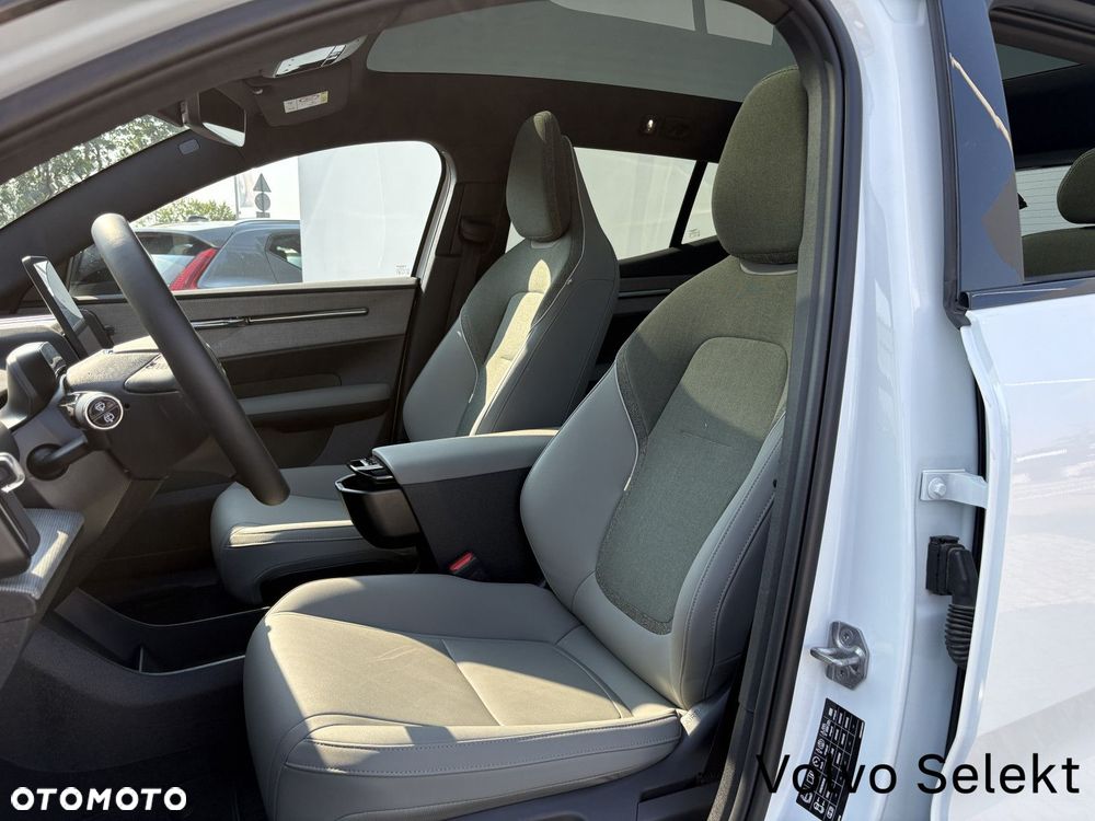 Volvo EX30 - 11
