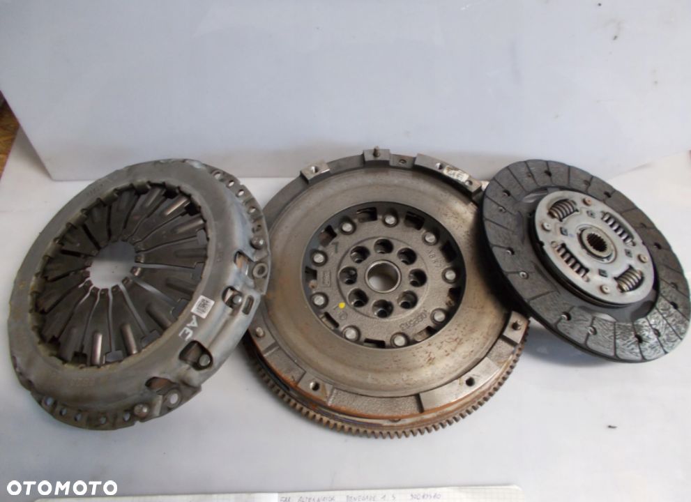 SPRZĘGŁO +DWUMASA JEEP RENEGADE 1,3