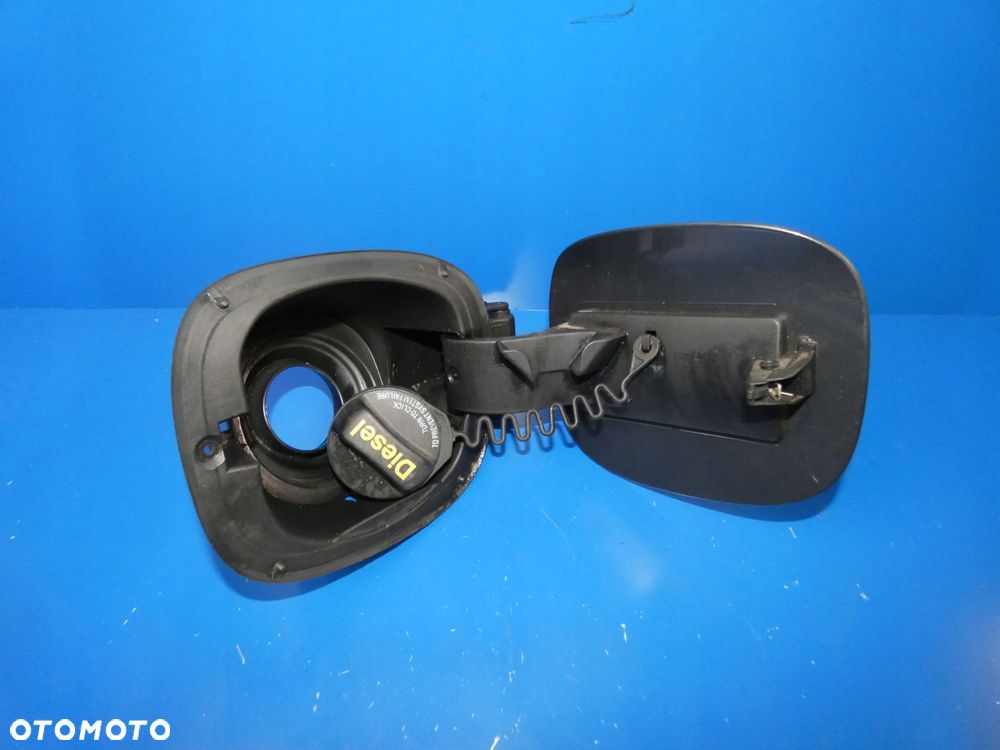 VOLVO V60 S60 II KLAPKA WLEWU PALIWA ZAWIAS KOREK - 2