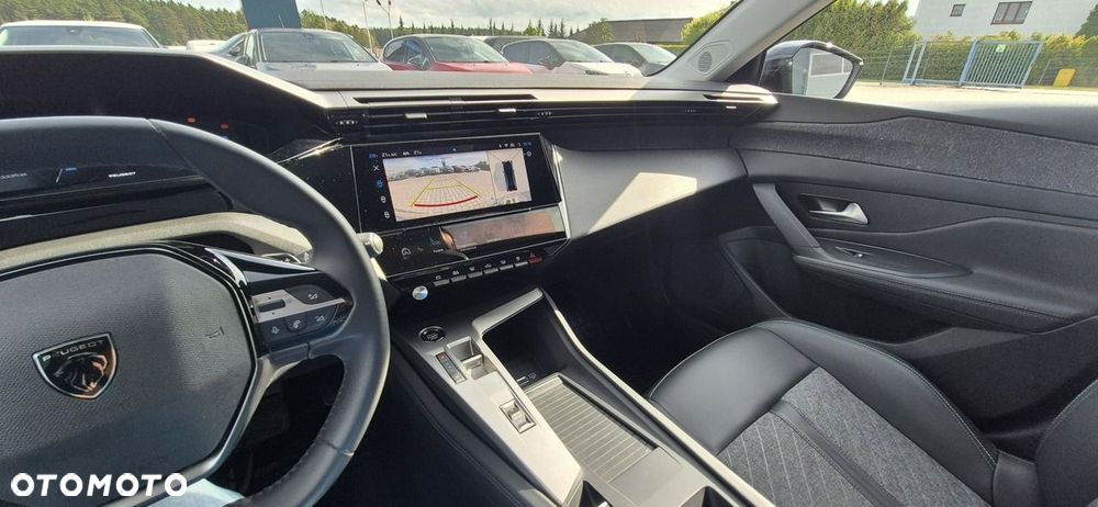 Peugeot 408 1.2 PureTech Allure S&S EAT8 - 17
