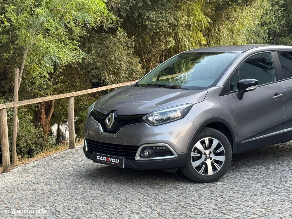 Renault Captur 1.2 TCe Exclusive EDC - 2