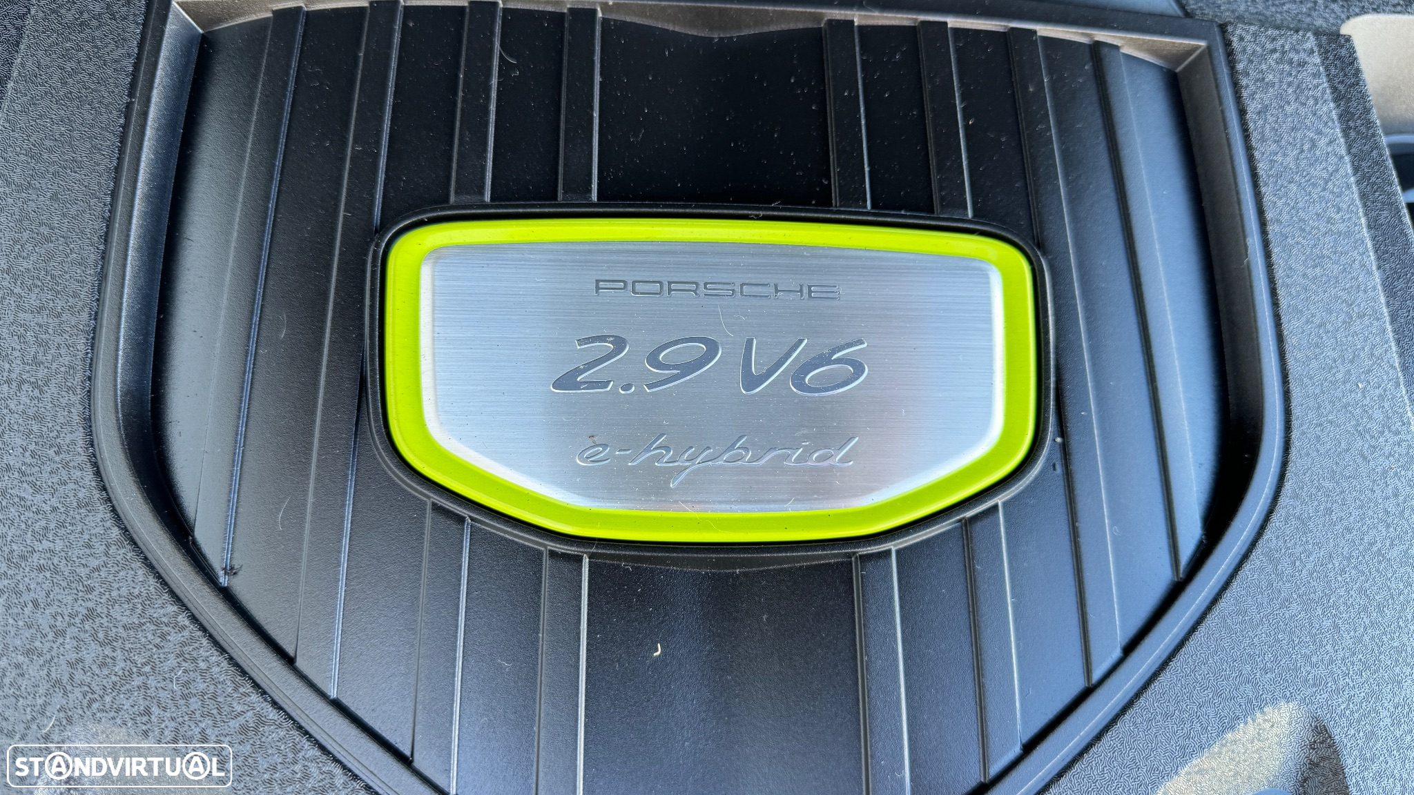 Porsche Panamera 4 E-Hybrid - 50