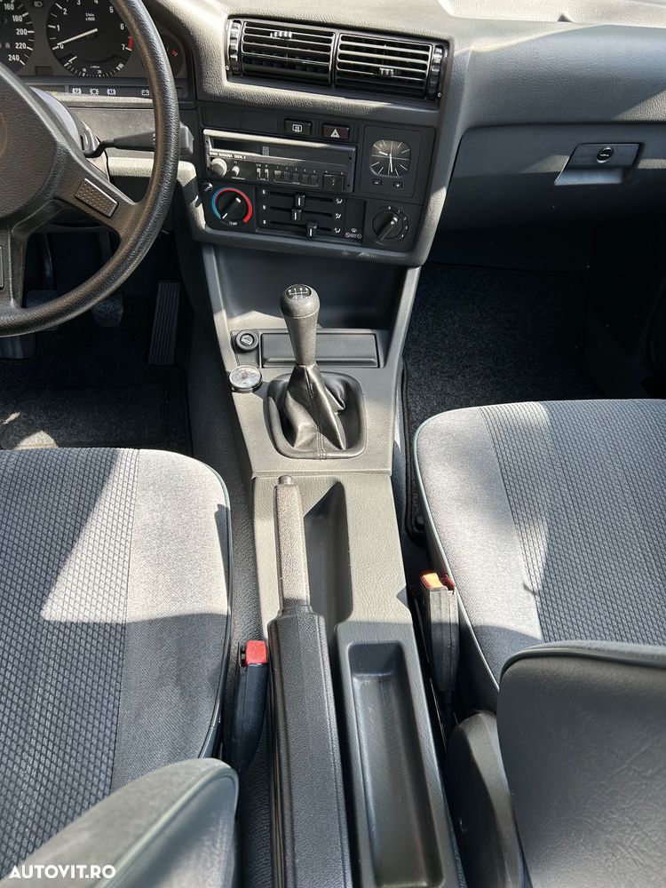 BMW Seria 3 1988 photo 5