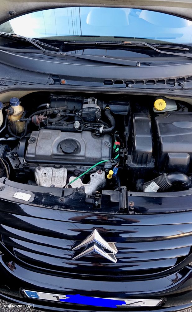 Citroën C3 1.4 Exclusive - 4