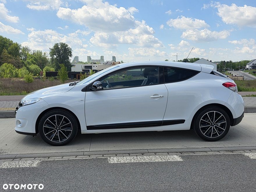 Renault Megane ENERGY TCe 115 Start & Stop Bose Edition - 4