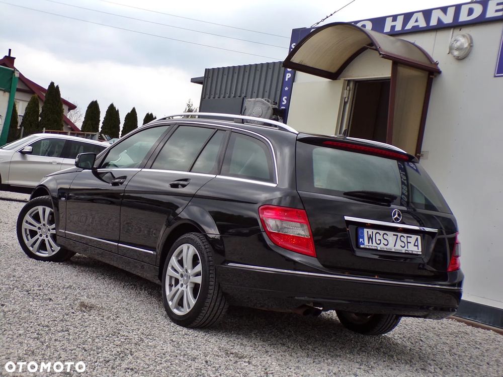 Mercedes-Benz Klasa C 180 Kompressor Automatik BlueEFFICIENCY Avantgarde - 4