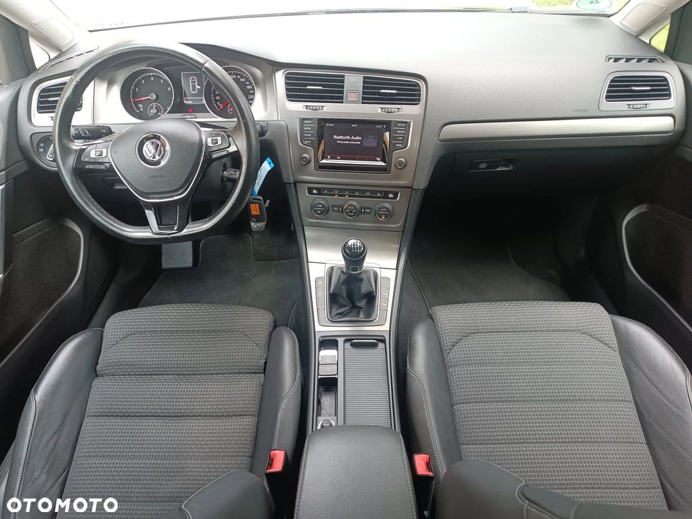 Volkswagen Golf 1.4 TSI BlueMotion Technology Cup - 21