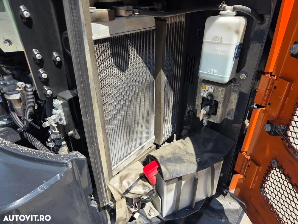Hitachi ZX26U-6, 2,7tone, 2025, 995h, CUPLA RAPIDA HIDRAULICA+3 CUPE NOI, inst picon pe brate, senile cauciuc 90% ok, latime 1,5m, adancime sapare 3m, ridica 1,7tone, posibilitate leasing 4 ani, CA NOU-PROMOTIE 31.900 EUR+Tva - 18