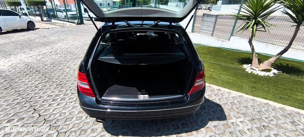 Mercedes-Benz C 220 CDi Avantgarde BlueEfficiency - 37