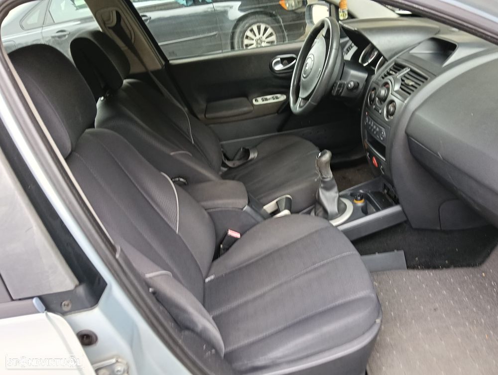 Renault Mégane - 6