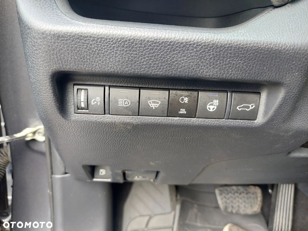 Toyota RAV4 - 21