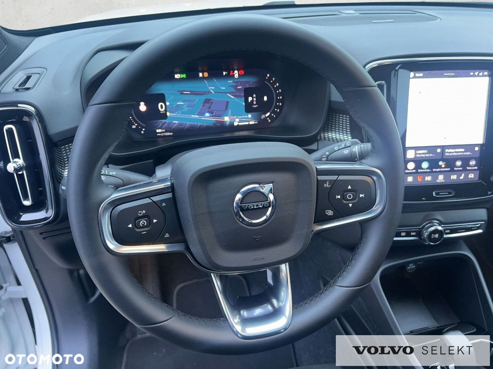 Volvo XC 40 - 12