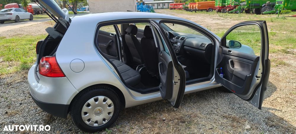 Volkswagen Golf 1.9 TDI Comfortline - 15