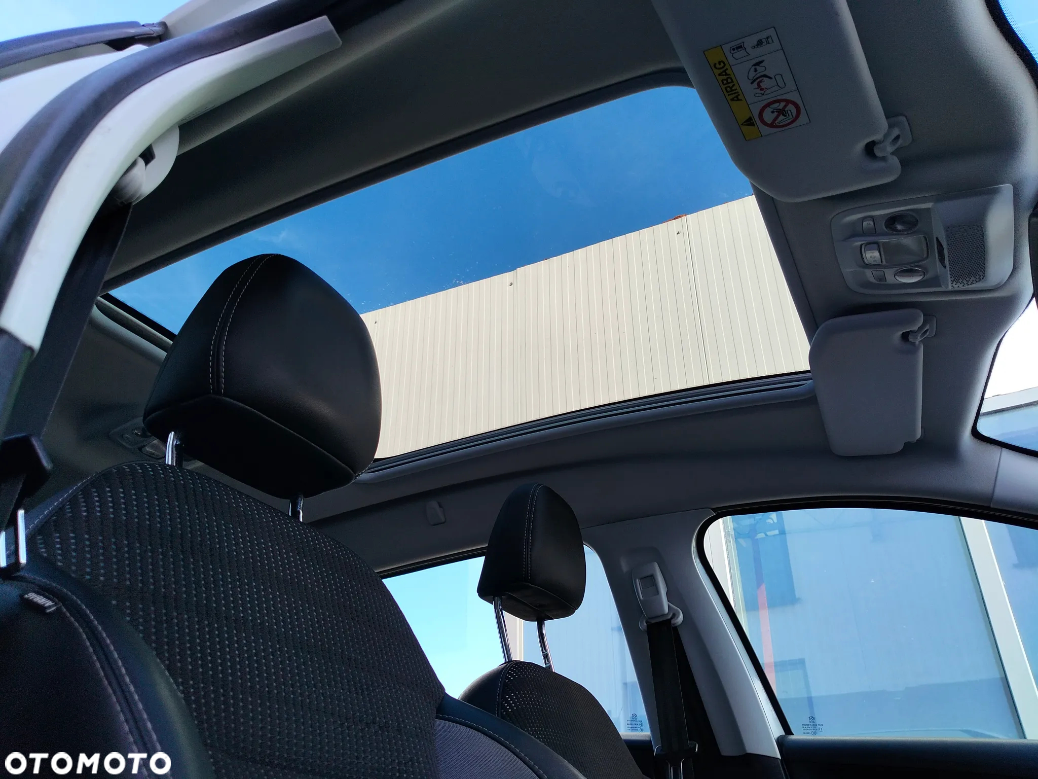 Peugeot 2008 PureTech 110 Stop&Start Allure - 16
